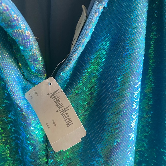 Off-White c/o Virgil Abloh
Women's Blue Sequined Cut Out Midi Dress 🍄 - Picture 11 of 13